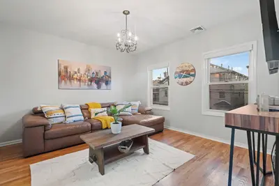 Image de Spacious 4-bedroom apartment with WiFi, Ac in enjoyable Newark
