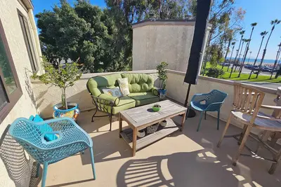 Image de Oceanfront Condo Steps from the Beach w/Unobstructed Beach/Pier/Island Views