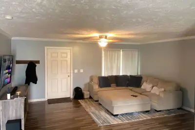 Image de Home From Home Get Away- 3 Bed 2 Bath- 1 Acre of Land