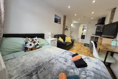 Image de Your London Escape - Cosy Studio w parking