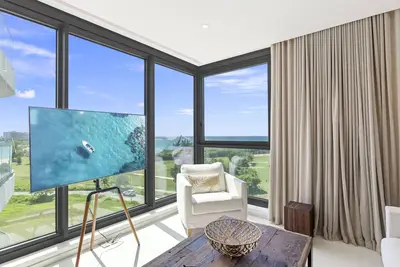 Image de A-401 Superbe unité de 1 chambre vue sur l’océan