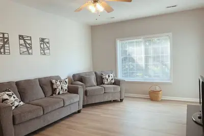 Image de Spacious Cozy 3-bedroom Condo in Columbia Near The Heart of Mizzou!