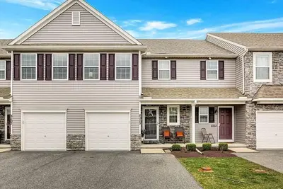 Image de 3-bedroom townhome in Harrisburg, 10 mins from Hershey Park