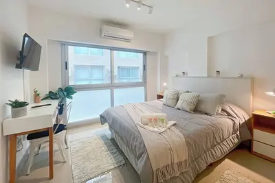 Image de Studio moderne et confortable dans le centre historique de San Telmo avec piscin