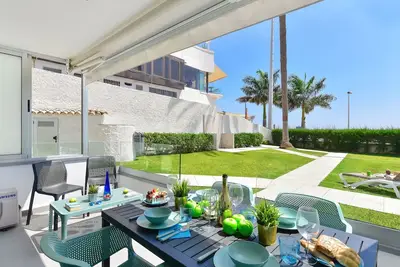 Image de Magnifique maison de vacances pour 4 personnes avec Wifi, climatisation, Tv et terrasse