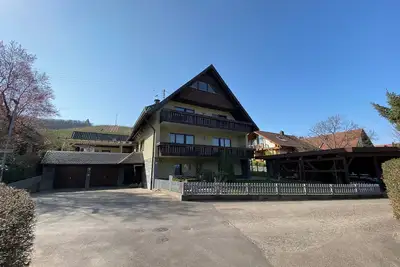 Image de Staufenbergblick Durbach with private terrace, carport and bicycle shed