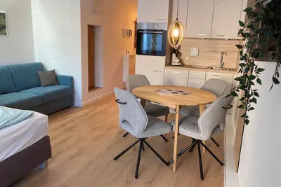 Image de Wildwood Lodge: Holiday apartment in the Bavarian Forest with pool and wellness