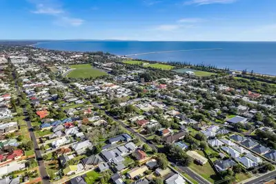 Image de Welcome to Bayside Bliss Your next holiday adverture in Busselton, Wa
