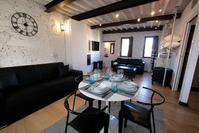 Image de Appartement à Lucques avec 1 chambres à coucher, 4 couchages