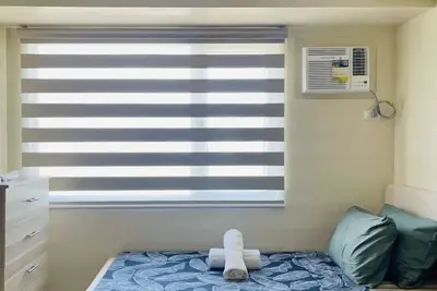 Bright Studio in Avida Towers Atria with Pool