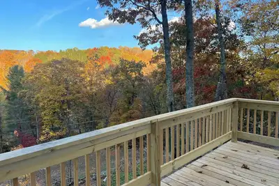 Image de Private Getaway in the Blue Ridge Mountains of Burnsville Nc! !