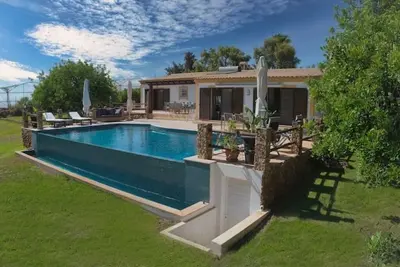 Image de Casa Tranquility with beautiful pool and Jacuzzi! \n\n