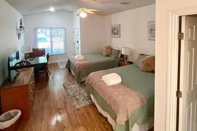 Image de Beautiful Newly Remodeled Mini Suite at Sea Trail Resort