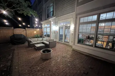 Image de 3-bedroom 2. 5 bath spacious townhome in charming Manasquan w/ WiFi, Ac, parking