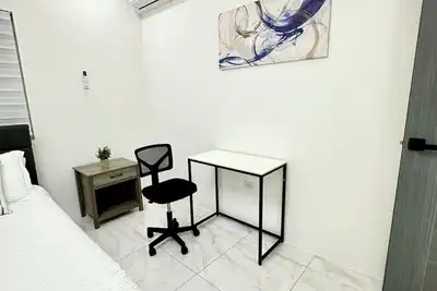 Image de Wymering Suite - Modern 2br Suite in New Kingston