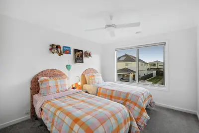 Image de Curlewis home by the Bay