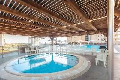 Image de Luxury Suite on Netanya’s Seafront Hotel Ramada\n