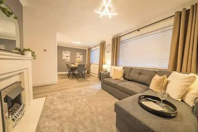 Image de Entire Bungalow in Rawmarsh\n\n