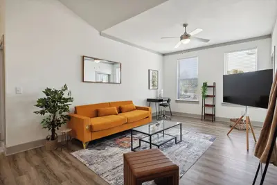 Image de Luxe Living in Knoxville! Overlook at Farragut| Pool| Parking