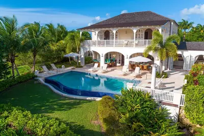 Image de Howzat in St James by Personal Villas - Perfect for Relaxation