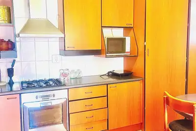 Image de Fully furnished home in Melville-5 minutes to the famous 7th Street