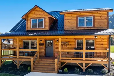 Image de Meadow Breeze/360-Degree Mountain Landscapes/Fire Pit - Twin Cabin