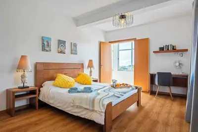 Image de Tornos - \nAppartement spacieux de deux chambres