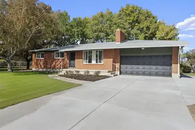 Image de Retro Retreat Newly Renovated in SoJo
