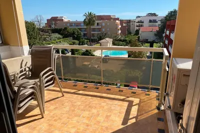 Image de 3p neuf climatise avec parking privé \nmer à 10 minutes
