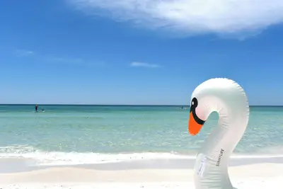 Image de Charming 3-bedroom cottage in fantastic Destin Beach and Pool