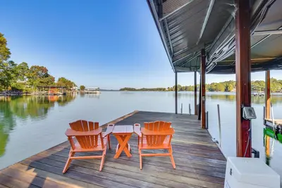 Image de Lake Keowee Home w/ Boat Dock in Seneca