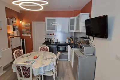 Image de Le London house, très bel appartement cosy - 50m plage emplacement imbattable!