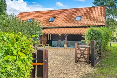 Image de The Roost - Beautiful Apartment, Stunning Rural Views, 2 Bedrooms, Sleeps 5