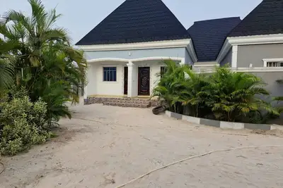 Image de Charming 1-bedroom apartment in cool Opete, Udu, Warri