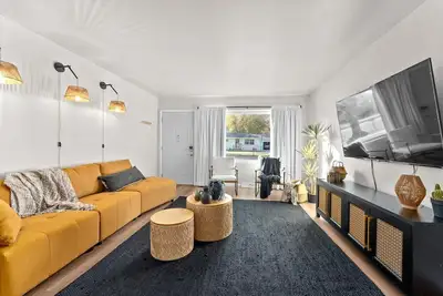 Image de 38th Street Retreat | Close to Central Sioux Falls