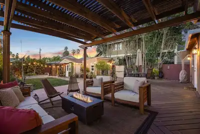 Image de Serene and Joyfull Family Getaway