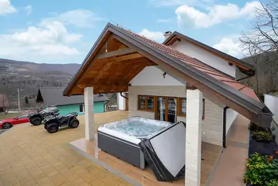 Image de Superbe maison Ă Krasno