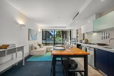 Image de Couple's retreat in Carlton