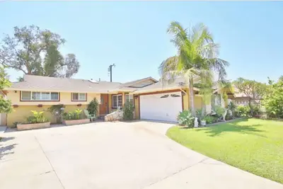 Image de 5b3b Spacious Santa Ana house – Perfect for Extended Stays!