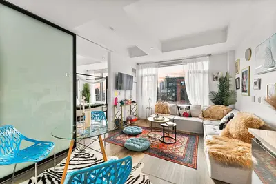 Image de One-Bedroom Retreat in the South End