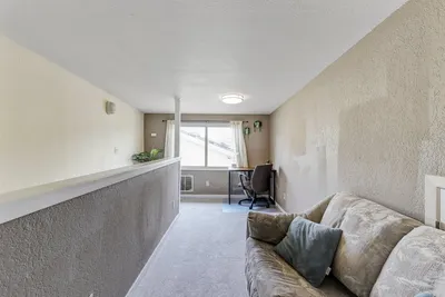 Image de #4 - 1 Room in a beautiful house with pool.