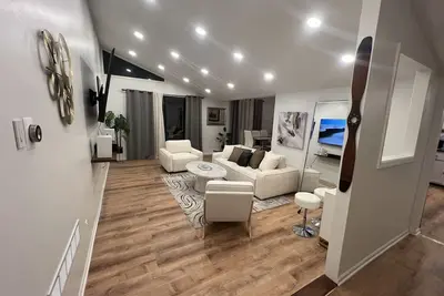 Image de Tranquil Nature Retreat—Private, Quiet Neighborhood Near Dayton & Universities
