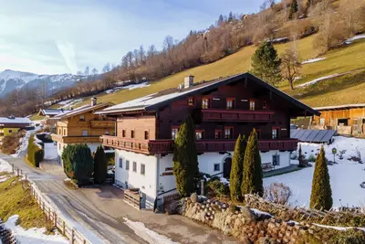 Image de Appartement à Zell am See avec ski bus à 100m