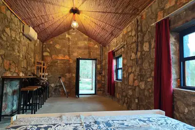 Image de Togo Iztuzu Stonehause-5 with WiFi, Ac