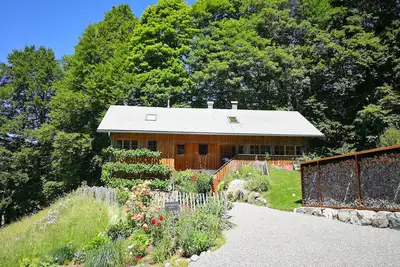 Image de Maison de vacances 'Ferienhaus-Bregenzerwald' avec vue sur les montagnes, terrasse privée et Wi-Fi