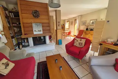Image de A 1km des pistes les plus proches, Chalet pour 12 personnes avec navette au pied
