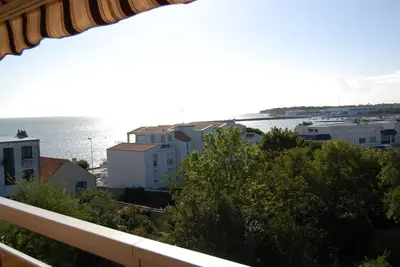 Image de Bel appartement sur la Corniche, avec vue mer.