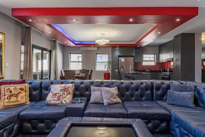 Image de Luxury Family Villa | Grill | Smart Tv | A/C