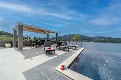 Image de Beautiful and large Villa Franka with private pool and fantastic sea view in Korcula