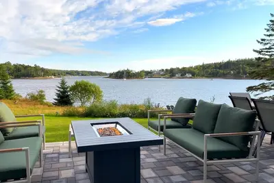 Image de Modern 4Bdr House w/ Ocean Beachfront & Backyard 30min to Halifax & Peggy's Cove